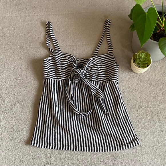 POOF New York black and white striped tie up tanktop size small - Picture 1 of 3